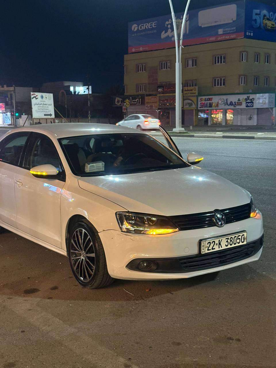 ✅سلام عليكم
✅فولكس واكن جيتا 

✅موديل 2014 

✅لون ابيض

✅ماشي 190الف حقيقي  

✅محرك 2000 تنفس طبيعي 

✅ تلاث وضعيات قياده اسبورت وتو و عادي 

✅تفاصيل خليجي بيها قطعه وحده جاملغ امامي صبغ 

✅رقم سنوية هزه كلها جديد بسمي

 دينار ماتصرف عليها جاهزة سيارة ماشاء الله جديد كلش الف مبارك ع ياخذها 

✅سعر 110 ورقه و مجال بسيط

✅تحويل او وكاله مباشر 

✅مكان سارة كركوك 

✅للاستفسار اتصل على ارقام تاليه 

***********✅

***********✅
