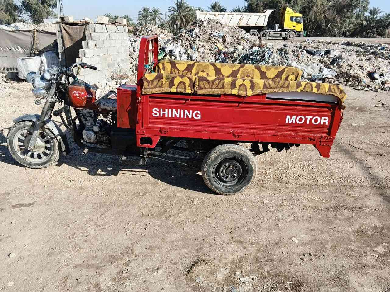 السلام عليكم ستوته جمرة موديل 2016 محرك 22 اوراق اصولي شاصي مكفول كرهبائيات فقط بارتي السعر 900 وبيها مجال للأتصال ع الارقام /***********/***********
