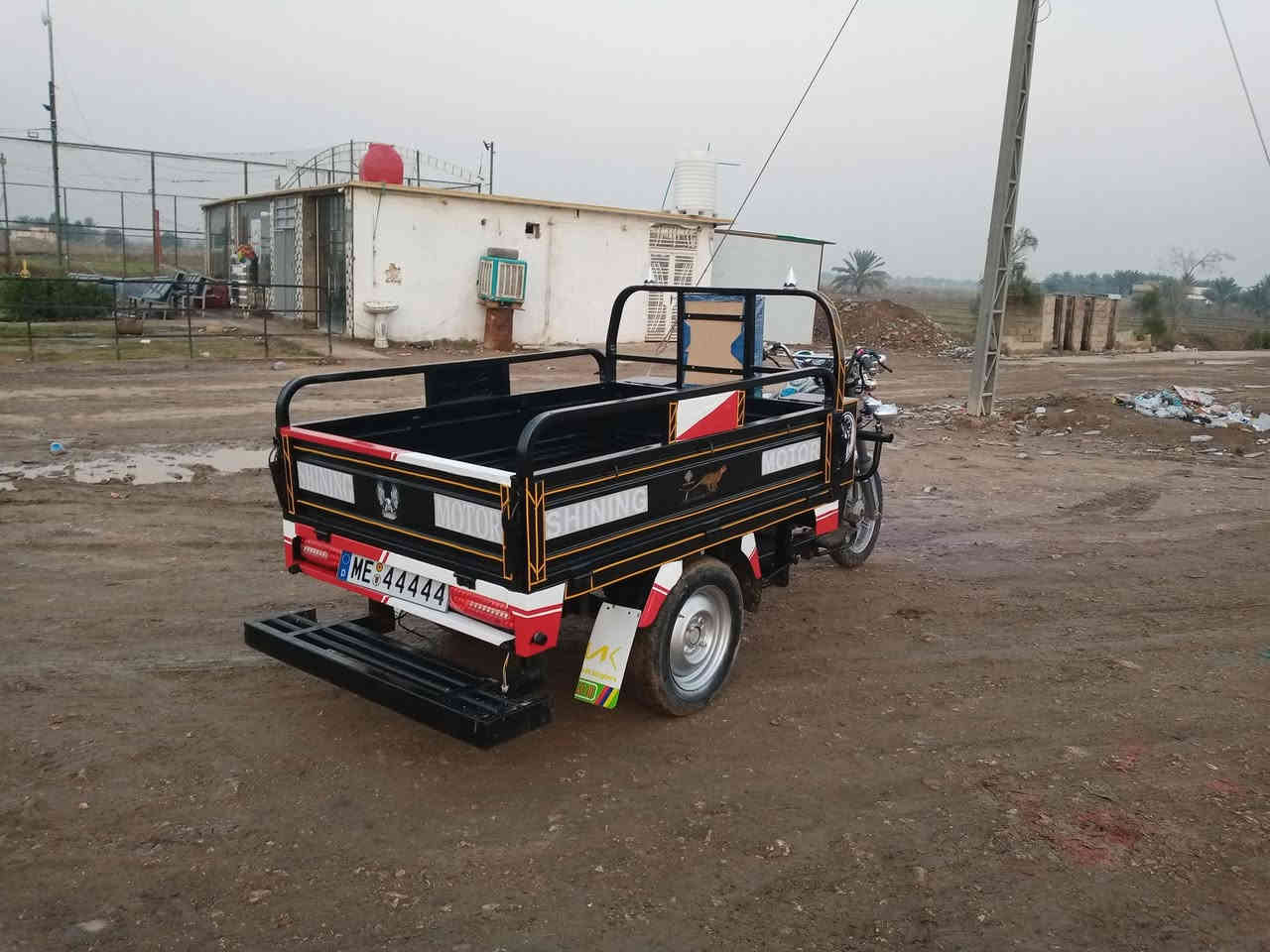 السلام عليكم ستوته للبيع موديل 21 محرك 23 اوراق اصولي كفاله عامه ستوته جاهزه سعر 1450 بها مجال المكان بابل الشوملي الرقم ***********
