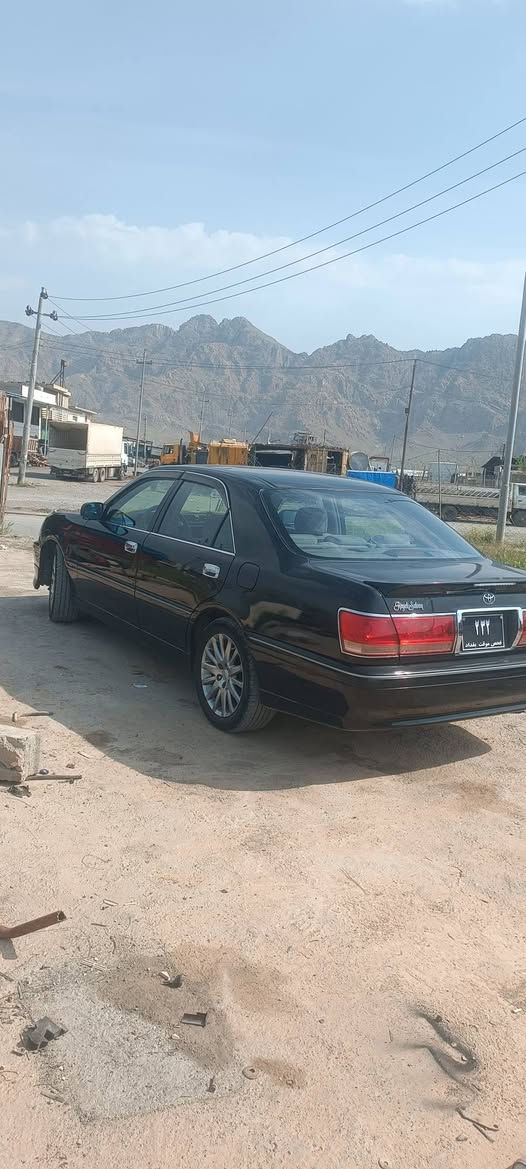 مەلیکە بەس موس بۆ فرۆشتن
کۆدی بۆ کراوە  ٢دوگمەی مەکینە گەورە بێ دەعم بێ لێدراو بێ قنج  پێشو دوا کریستاڵ  ٤ کوشن کارەبا ئاوێنە شەفتو هیتەر سوکان کارەبا  تەبرید ساردو گەرم بەشەرت تازە کۆمپرێسەریم گۆڕیوە ڕۆنی گێڕو مەکینەی گۆڕاوە  ٤ویلو تایەی لۆکی لەژێر دایە
پێشو دوای تازە تون کراوەتەوە سەیارەکە لۆک لۆکە دینارێک مەسەرفی نییە سعری ٥٢ گەڵاو مەجاڵێ برایانە
شوێن ڕانییە ژ.م ***********
