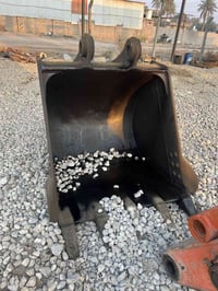 للبيع كيله متر وعشره(110) يابانيه🎌بلاديه جديده للاستفسار الاتصال عل ال...