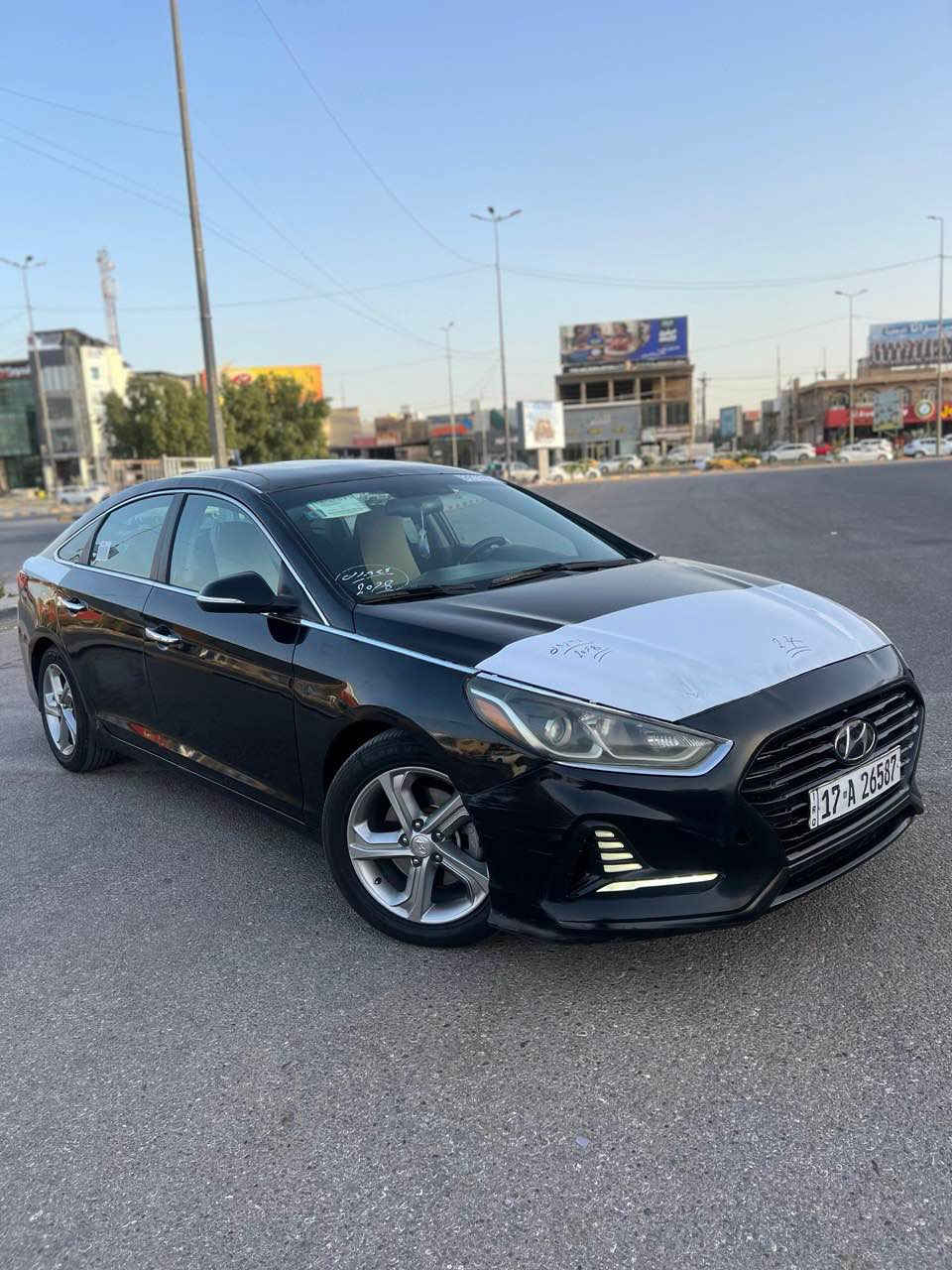 يالله سلام عليكم 
سوناتا 2018 وارد أمريكي فوول لمتد عدا فتحه 
دواخل لون بيجي كلش نظيفه غرفتها 

السعر 105$ مجالها شي بسيط

سياره رقم إنكليزي جديد مشروع وطني شرط تحويل سنويه لحد 2030
موصفات سيارة :
بصمة تشغيل + بصمة أبواب 

نظام النقط العمية 

شاشة كبيرة 

رادار جانبي 

شاشة اعطال 

تحكمات ستيرن جهتين 

ثلاث انظمة سياقة سبورت ايكو عادي 

مري تعتيم ذاتي 

مري قلاب 

كامرة خلفية دوارة 

نظام مانع انزلاق 

بلوجكترات لد 

لد خلفي  

تحكم صوت اتصال +بلوتوث +مثبت سرعه +كار بلي 

محرك 2400 

محرك كير تبريد حداديه جاهزه او تخم تاير جديد ادامه كاملها سياره يحتاجلها ترتيبات بلكشر خارجي  

سياره بيها أماكن تعديل او مصبوغه السياره تكفل شواصيها لغود والحوض والكص والعيب شرعي سليمات على فحص 

لاستفسار اتصال :***********

عنواني : نجف النجف, العراق
