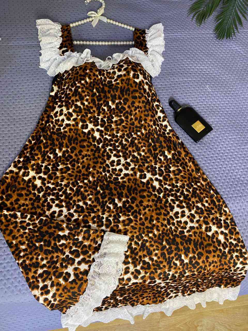 دشداشه فانيله 
سعر درزن 65 الف


**إذا كنت صاحب هذا الإعلان وتريد حذفه لأي سبب، رجاءا أرسل رسالة إلى الدعم الفني**