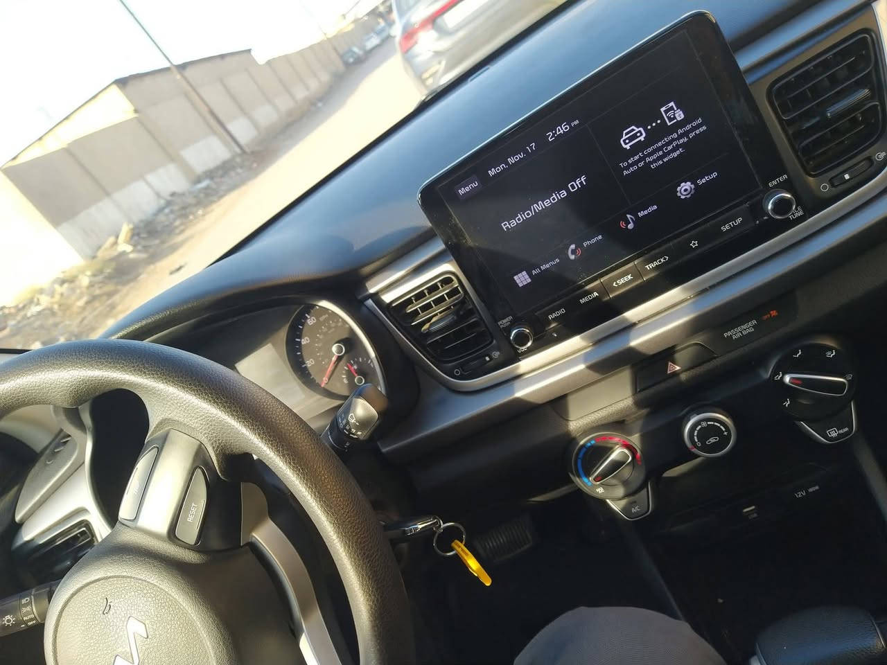 كيا ريو 2023 LX
السعر 120 وبيها مجال
الضرر مبدل باب النفر اصلي كصه
مرقم اربيل باسمي
محرك 16 دوش
مكان السيارة موصل
***********
***********
