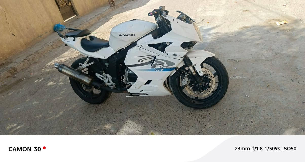 السلام وعليكم هايسونك السعر 800 محور مكينه 150 طك كارتون بعده دراجه كفاله  كهرباياته شغاله مكينه شلعه معدل مكان الدراجه بغداد زعفرانيه ***********
