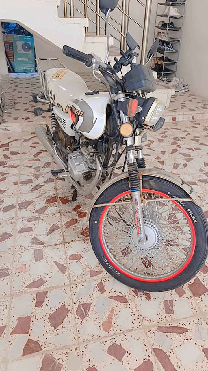 من رخصة الادم ..
السلام عليكم ماطور تايكر 2019 للبيع مرقم شرط التحويل
نضافة اخو الفول كهربائيات شغاله 
السعر مليون و٧٠٠ وبيه مجال للشراي 
الي يحب يتواصل عالخاص او عالرقم واتس اب ***********
