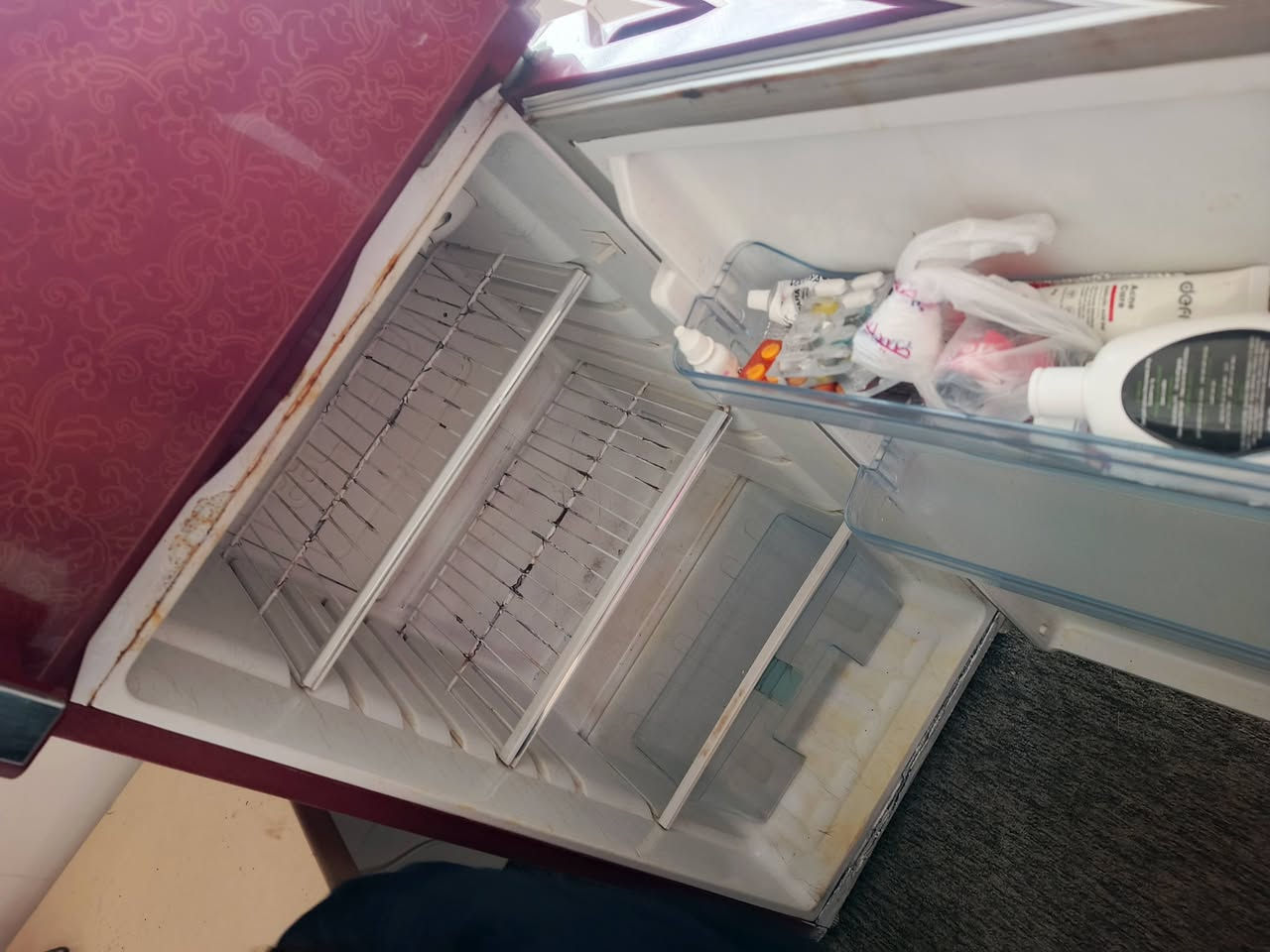 ثلاجة  تجميد فول مداخله تصليح سعره 150 وبيه محتل


**إذا كنت صاحب هذا الإعلان وتريد حذفه لأي سبب، رجاءا أرسل رسالة إلى الدعم الفني**