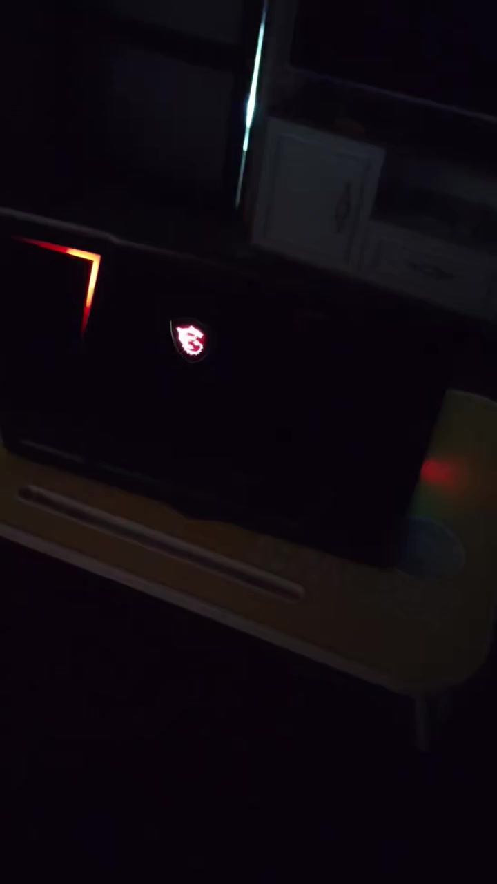 السلام عليكم
MSI Raider RGB 8RE
VGA:- GTX 1060 6GB GDDR5
CPU :- inter Core i7-8750
HDD:- SSD 1TB
RAM :- DDR 4 16 GB 
Screen 15.6 inch  FHD
Wind 11
نظيفة جدا 
Price :- 750000 dinar
Place :- Baghdad


**إذا كنت صاحب هذا الإعلان وتريد حذفه لأي سبب، رجاءا أرسل رسالة إلى الدعم الفني**