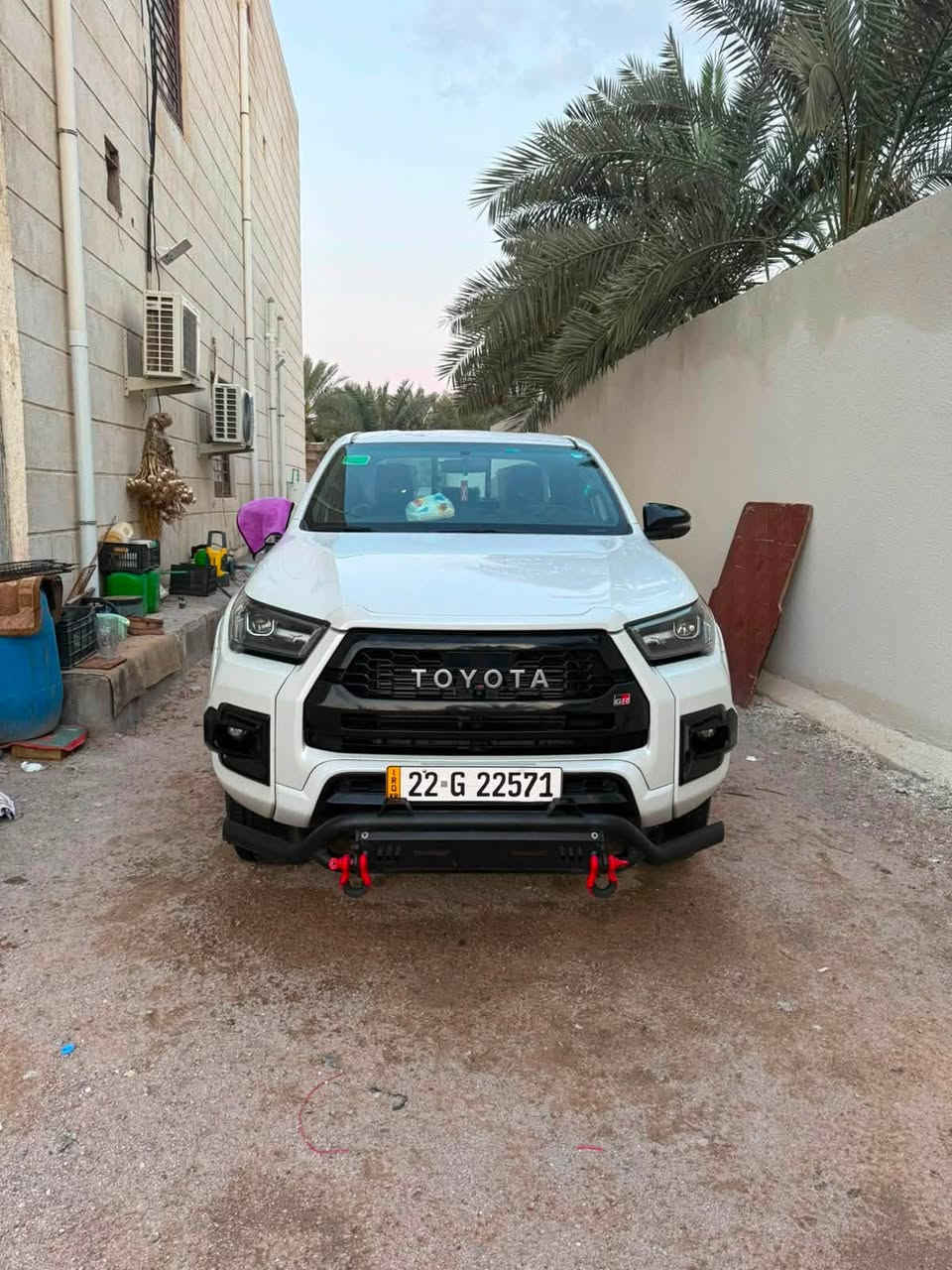تويوتا هيلوكس GR فول1/1
ماشيه 76الف حقيقي شرط

موديل:-2023 

4 سلندر  4.0L ديزل

لايت زينون 

كشاف امامي 

شاشه تدعم ابل گار بلي

كاميره 360 درجه 

ويل مقاس 18

مثبت سرعة

شفتات ستيرن

تحكم ستيرن

كشنات كهرباء   

تشغيل بصمه

دخول ذكي

اناره ترحيب بلمرايه

حساسات خلفيه

 

وباقي مواصفات GR معروفه

مكانهه البصره ابوالخصيب كوت ثويني

سعر 395وبيهه مجال بسيط

رقم الهاتف 

***********
