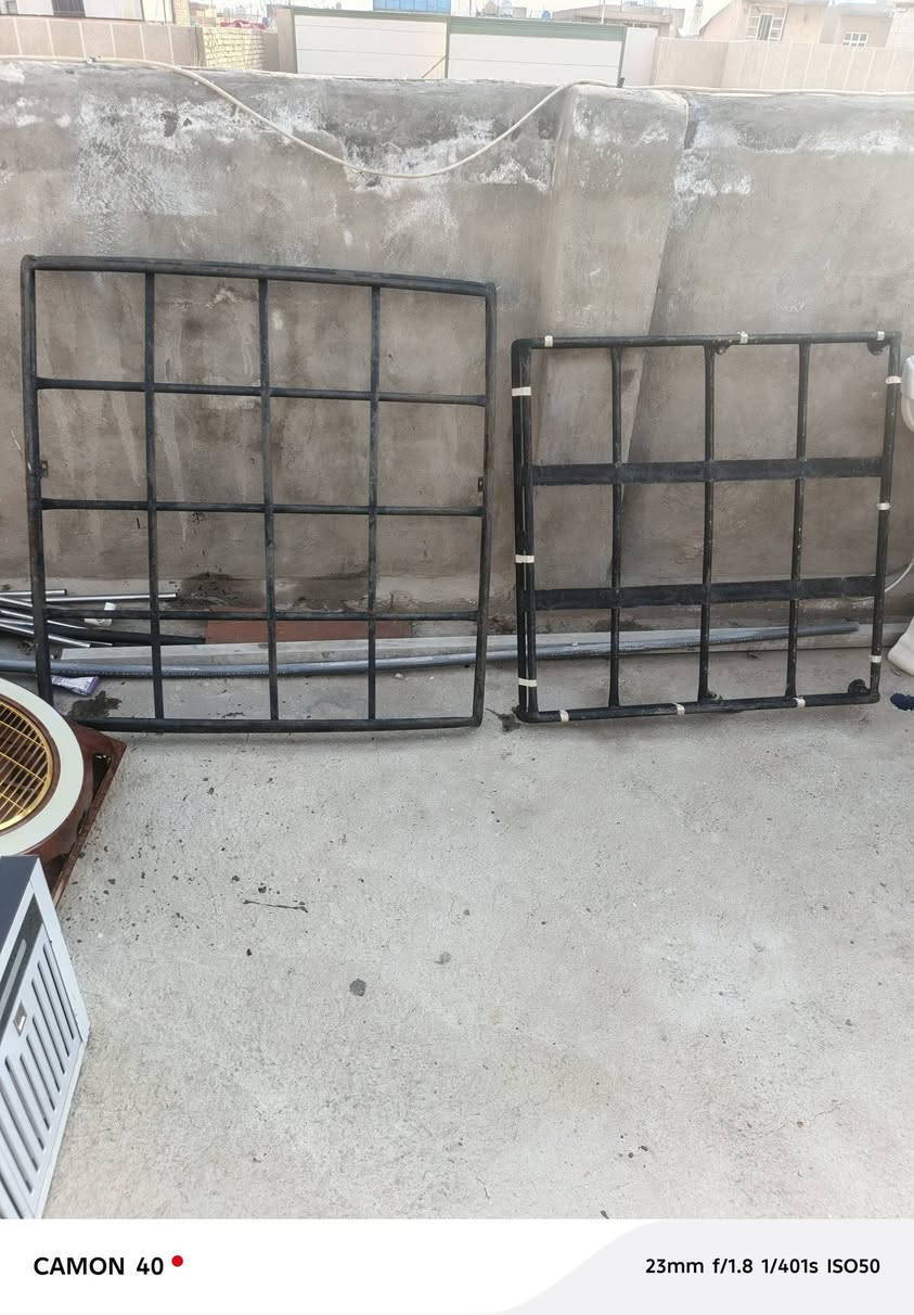 اغراض للبيع مرشحه وبنك سقفيه وسيبايات ومغسله***********
