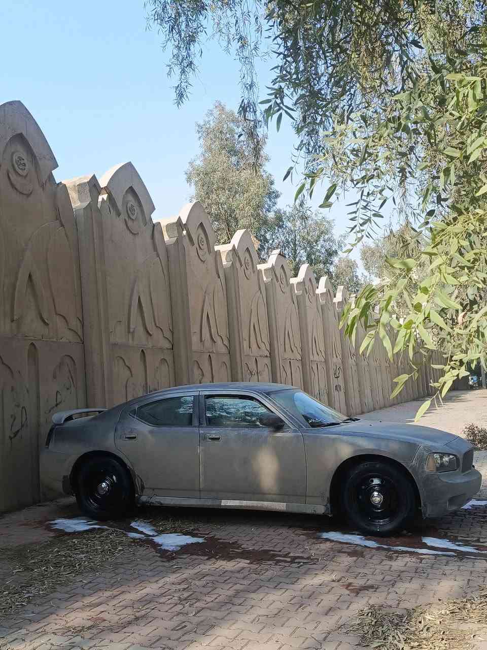 السلام عليكم جارجر ٢٠٠٩ SXTرقم بغداد كير محرك حدادية خير من الله لاتنقيص لاتبخير  ABS اصل تخم تاير تخم ويل 
ترايك لوين متريد السعر ١٠٥ وبيها مجال وترهم مراوس حسب القناعه *********** مكان ديالى علما السيارة ممشتغلة خط ماشية 230الف حقيقي
