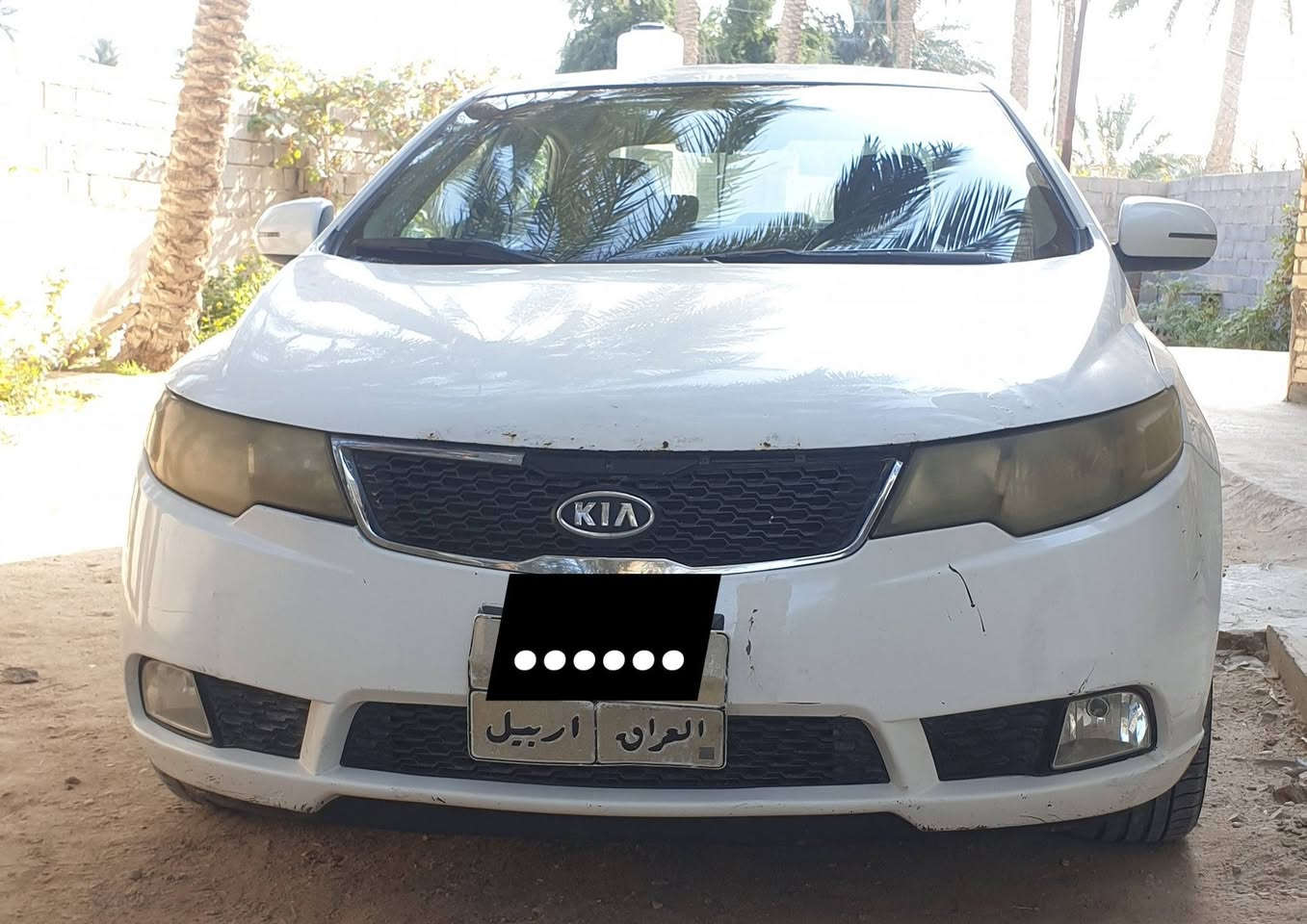 سلام عليكم ، #كيا_سيراتو 2013 للبيع
مكفوله من الصبغ
فقط بارد خشم البنيد وشبر بالباب الخلفي 
تخم تايرات جديد 
حداديه أماميه جديده
تبريد شغال 
حساس خلفي 
شفتات ستيرن
أرضيه دوشمه جلد 
5 ويل كب
سنويه منتهيه
$السعر 110 
للإستفسار ***********
موجود واتساب
