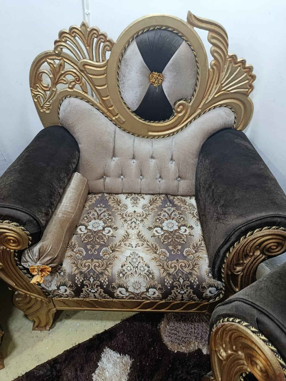 تخم قنفات للبيع فقط كلش نضيف 5 قطعه سعرها 275 وبيها مجال الي يريد يجي خاص فقط رحمه والديكم


**إذا كنت صاحب هذا الإعلان وتريد حذفه لأي سبب، رجاءا أرسل رسالة إلى الدعم الفني**