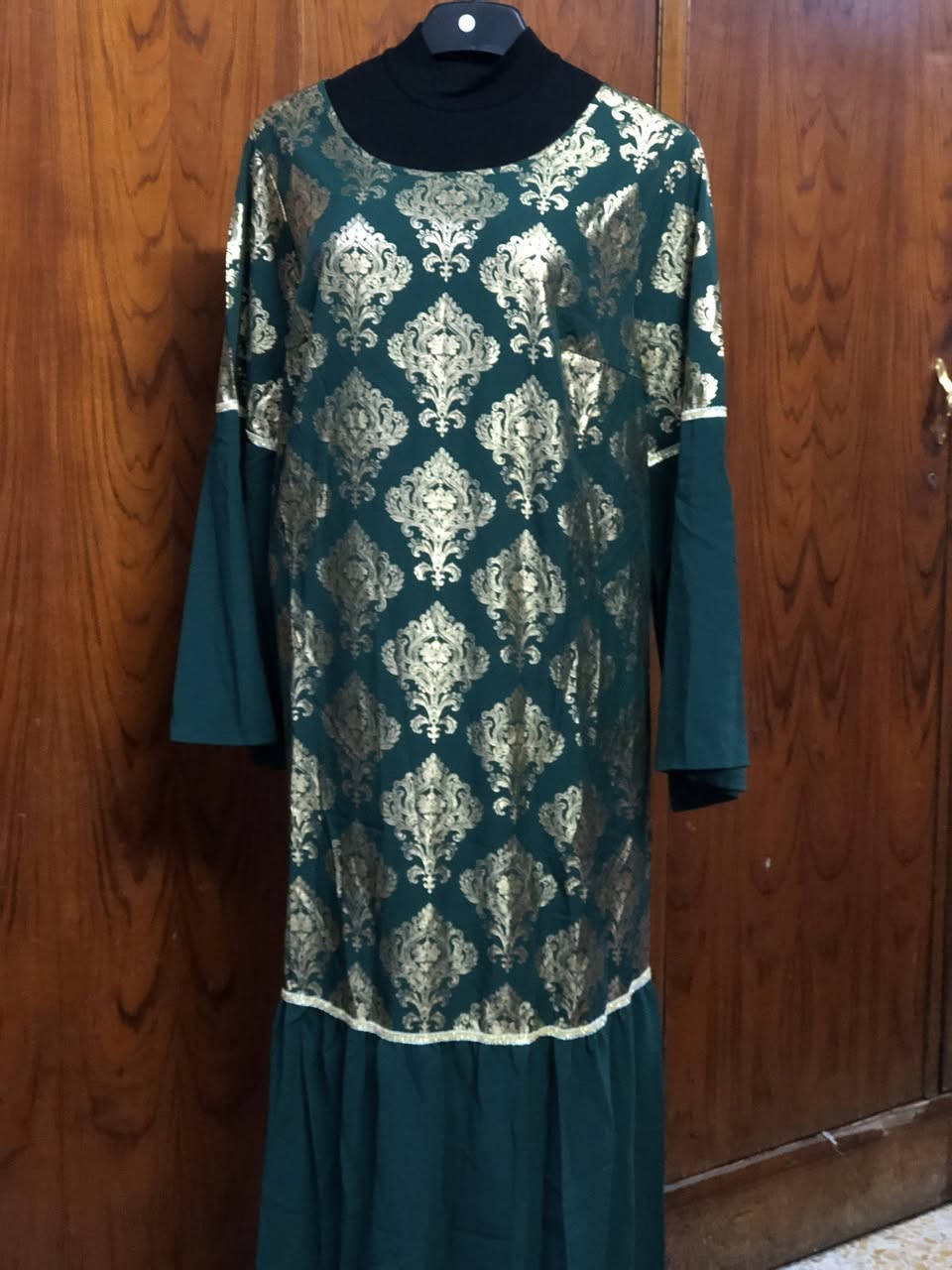 دراعات و فساتين طلعة للحجز واتساب ***********
