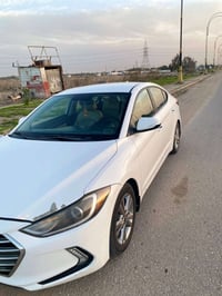 هيونداي النترا • التفاصيل بالصوره