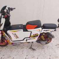 دراجه شحن X900للبيع مكلف بل نشر لا تدخل خاص اتصل على هذا الرقم775 515 ...