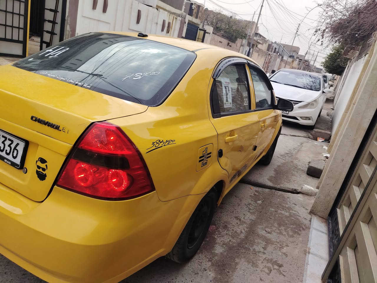 افيو 2009 دخل لونين ماسسه تحويل جديد سنويه 31 هيه وغرمات صفر هزه جديده صبغ احزم بيها طخه خفيفه من وره محرك استرا  مكينه وكير شرط طخم جديد السعر 56. بيها مجال *********** كورك*********** شرط الوكاله وتحويل
