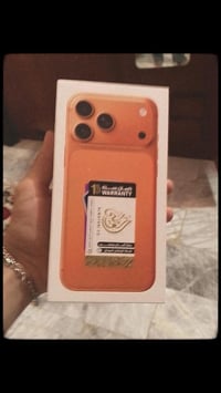 آيفون ١٧ برو ماكس • ٢٥٦ • بطارية ١٠٠