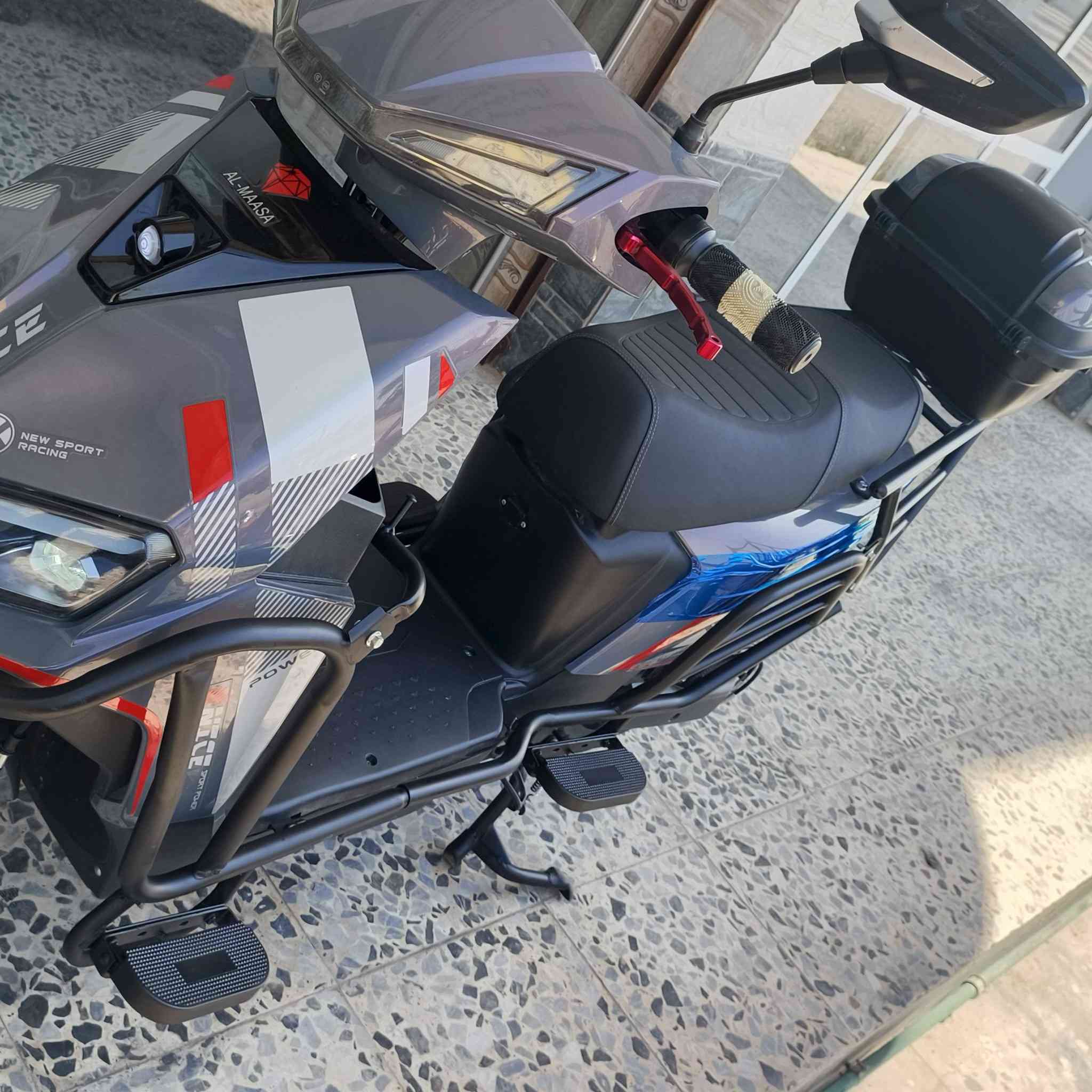 البيع موطور شحن بعده جديد موديل 26 مستخدم شي قليل 6بطاريات كبار شرط فحص وضمان كله شغال فول مواصفات نظافه وفول وين مايعجبك فحص سعر 650 مكان الرمادي التاميم الاتصال على رقم الهاتف ***********
