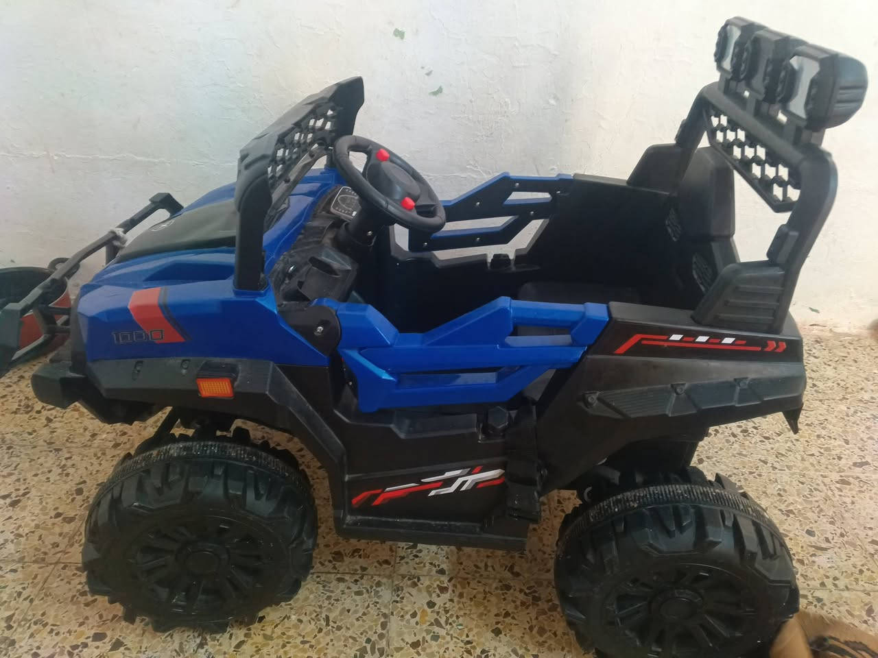 سياره للبيع حجم جبير جديده حيل مستعمله شي قليل السعر 125 وبيهه مجال


**إذا كنت صاحب هذا الإعلان وتريد حذفه لأي سبب، رجاءا أرسل رسالة إلى الدعم الفني**