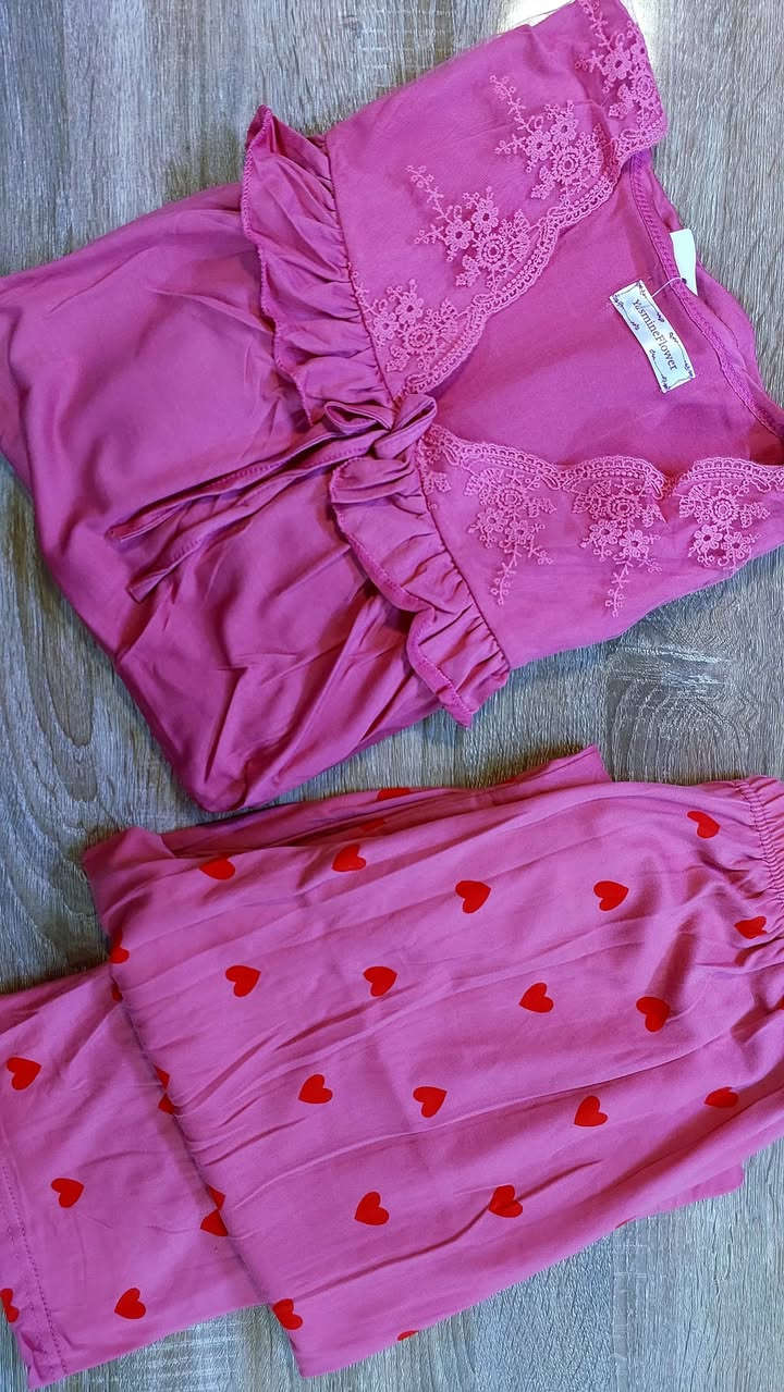 تراك فانيلا زبده عرض خاص سعر القطعه ٨ اثنين ١٥ فقط توصيل ٣ جميع محافظات


**إذا كنت صاحب هذا الإعلان وتريد حذفه لأي سبب، رجاءا أرسل رسالة إلى الدعم الفني**