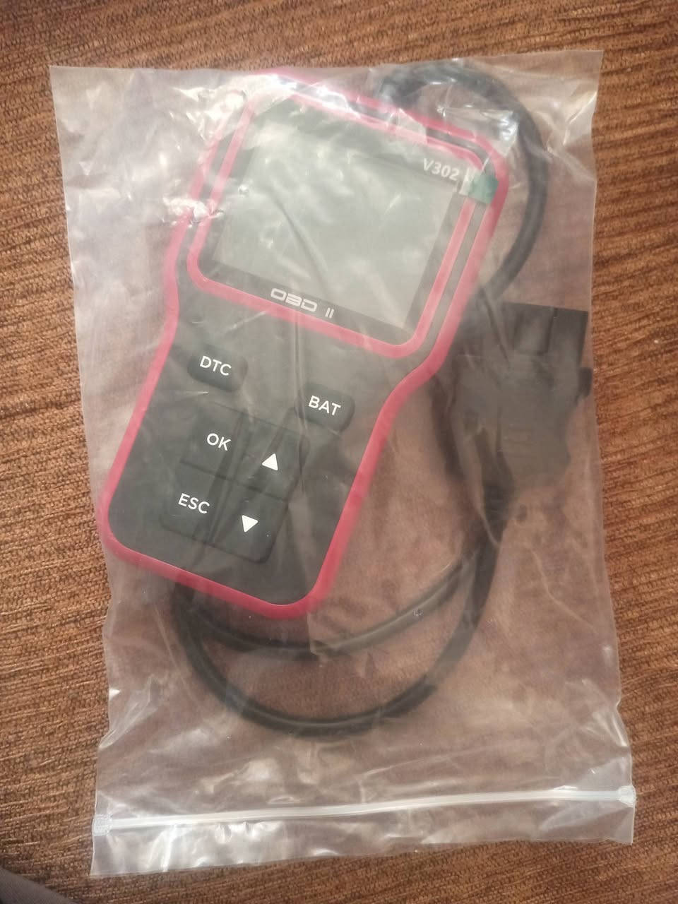 جهاز فحص السيارات v302
يفحص جميع الموديلات من ٩٦ وصعودا 
يدعم ٨ لغات ومزود بشاشة ملونة 
تشخيص محرك السيارة 
ازالة رمز العطل 
اختبار مستشعر الاوكسجين (حساس الكزوز)
قراءة جهد البطارية 
قراءة معلومات السيارة 
يعرض البيانات الحية لحظيا (قراءات الحساسات )
الجهاز جديد وغير مستخدم 
السعر ٢٣ الف


**إذا كنت صاحب هذا الإعلان وتريد حذفه لأي سبب، رجاءا أرسل رسالة إلى الدعم الفني**