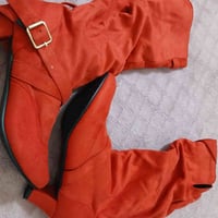 بوت شي ان • أحمر ناري • مقاس ٤١