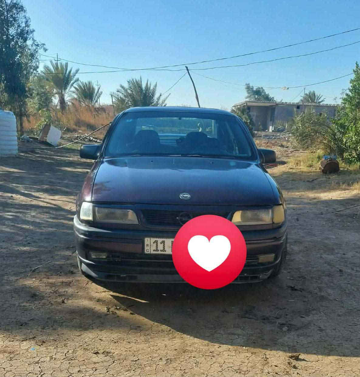 اوبل فكترا  موديل ٩٥ رقم بغداد الانكليزي بأسمي 
محرك كير تخم تاير جديد
كهربائيات كلهه شغاله 
سعر 39$ وبيها مجال
العنوان بغداد المحمودية 
***********
***********
