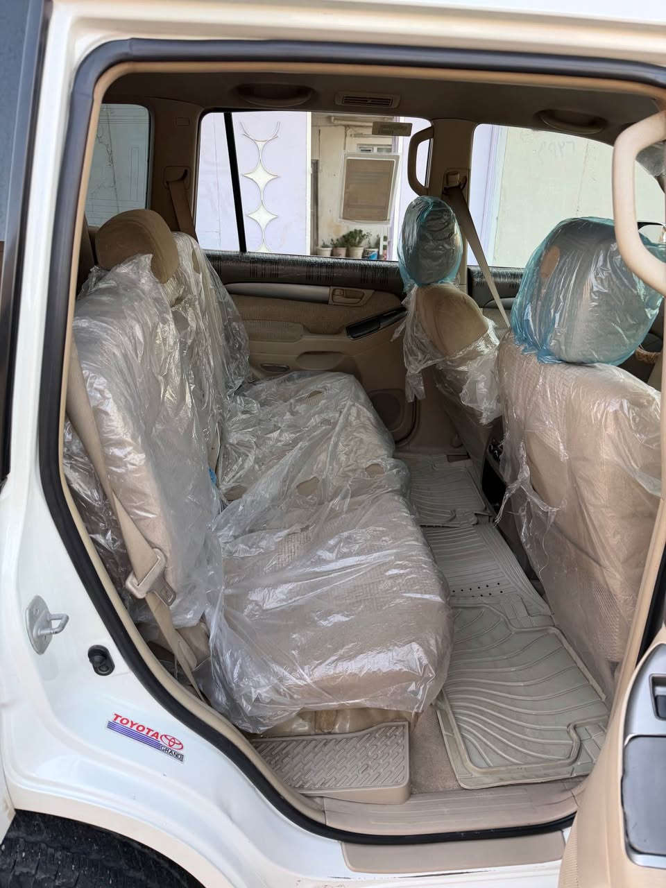 2008 Toyota Landcruiser · Suv · المسافة المقطوعة: 4444 ميلاً

السلام عليكم  ‏2008 تويوتا برادو  4 سلندر  محرك 2700 كاربون بانزين رقم اربيل مسطره كير توماتيك دبل اكسل للبيع جاهزة السياره من كلشي والشرط من كل شيء وعلى فحص كير و محرك أي شيء ما تصرف عليها  من الدعامية الى الدعامية او كل شي داخل السيارة شغال السعر 155وبي مجال السيارة باسم أخي تريد وكاله تحويل مكان السيارة موصل قضاء  تلكيف ‏ ‏يرهم مراوس حسب القناعه *********** / *********** Sterling Heights, MI
