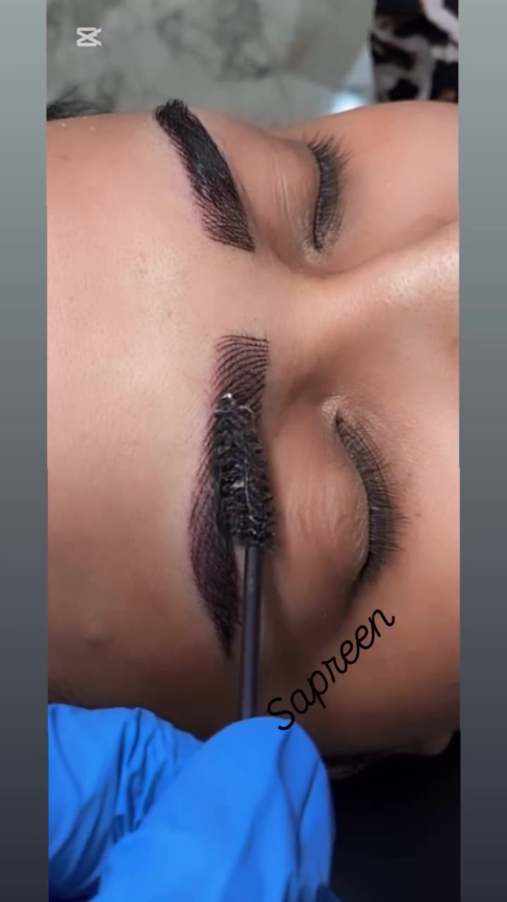 شعيرات الفايبروز هي شعيرات طبيعية تلائم البنات اللي يحبون مضهر الحاجب الطبيعي وبنفس الوقت تعديل للرسمة بشكل طبيعي. وجميل 
للحجز والاستفسار مراسلة البيج او الواتساب 
***********
