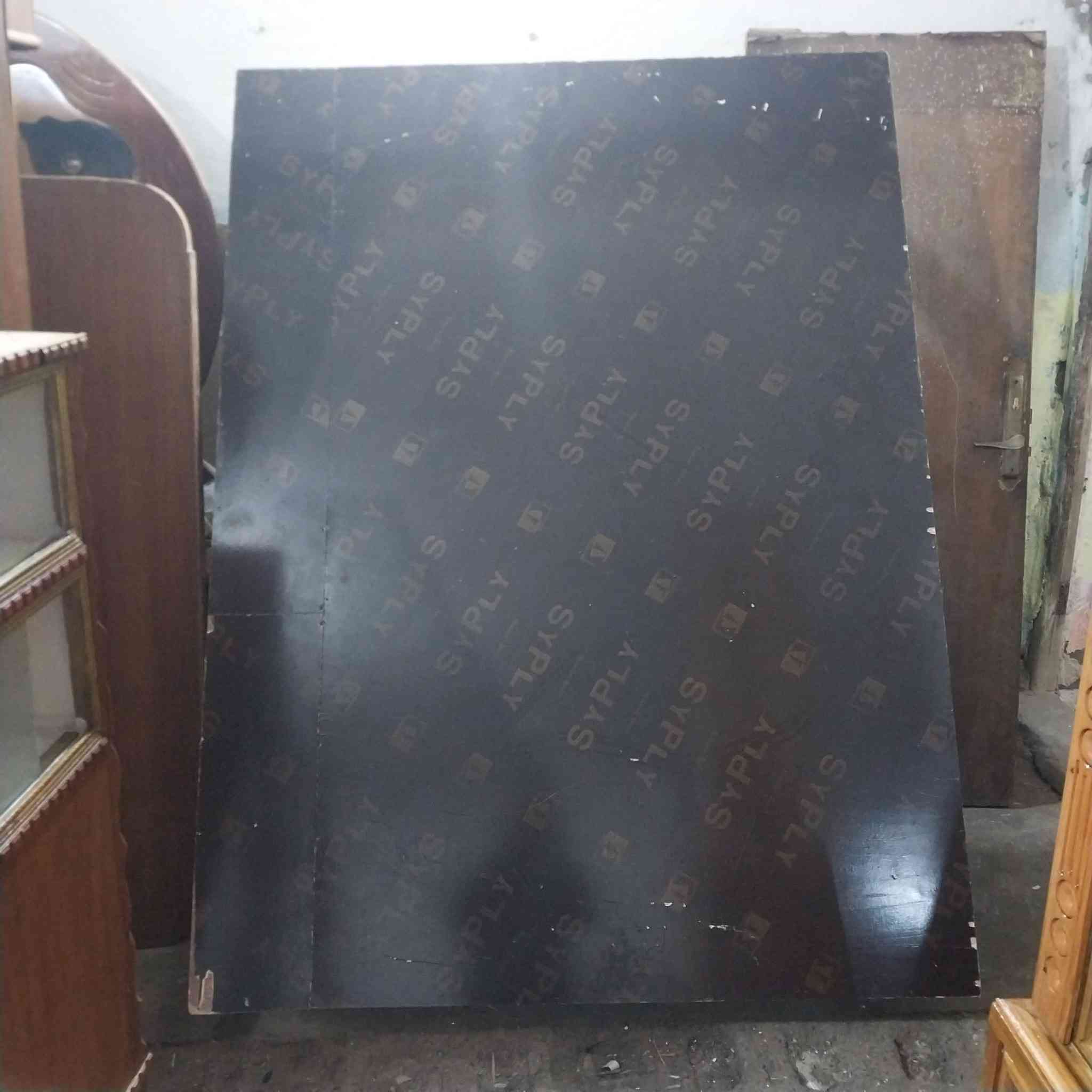 للبيع جربايه ام المسرح جديده خشب صاج ثقيل سعر ٣٠٠ ستفسار ***********
