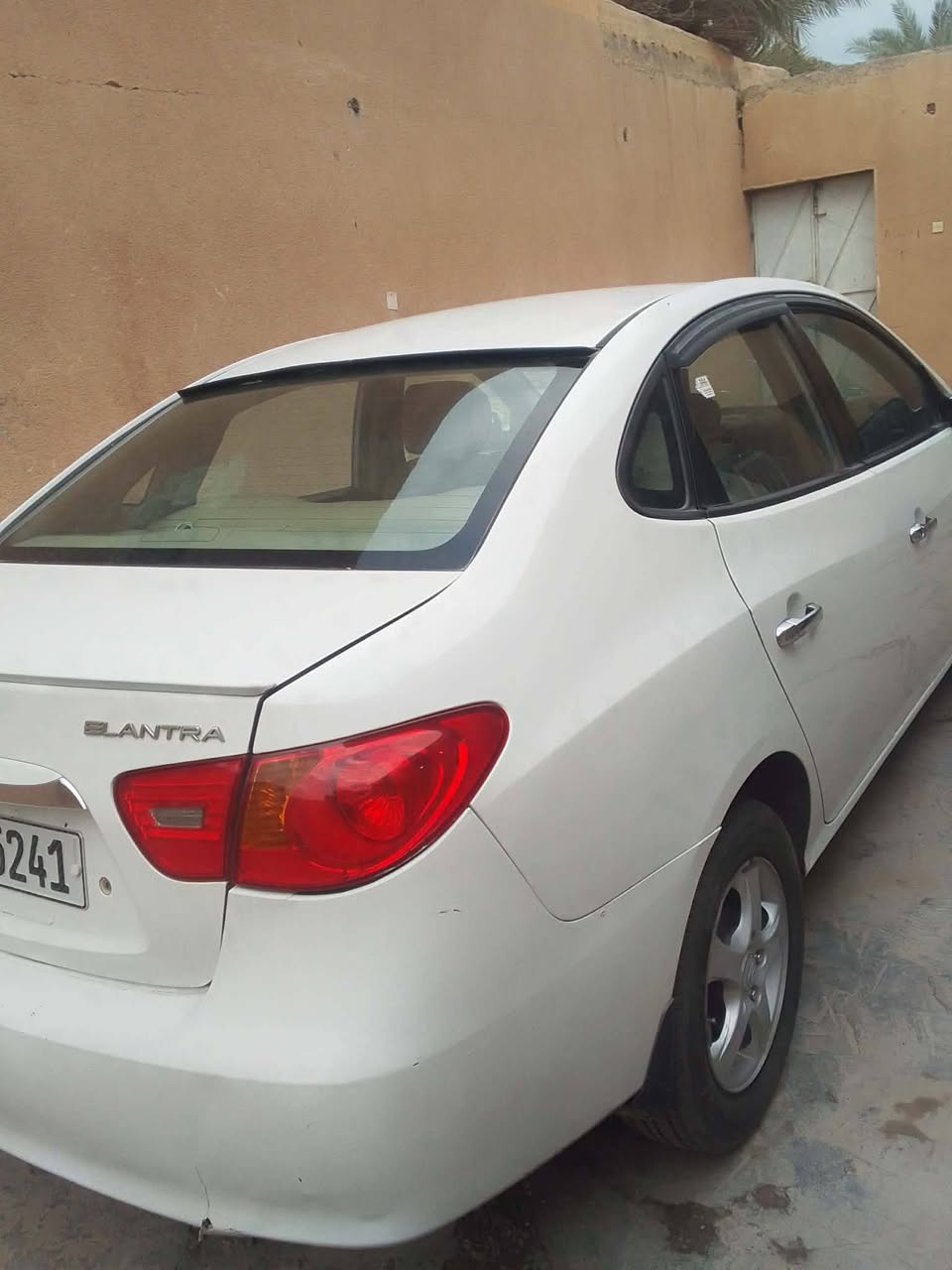 السلام عليكم
الانترا 2010 رقم صلاح الدين  انكليزي بسمي سياره مكفوله  قطره صبغ مابيه كله عل وضع شركه محرك 1600دكشن عالي. السعر 118 وبيها مجال
السياره موجوده بعوينات..
الخاص مغلق لحد يدخلي خاص اني مكلف بنشر
***********هذا رقم صاحب سياره.
