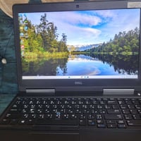 لابتوب • للبيع • تواصل خاص