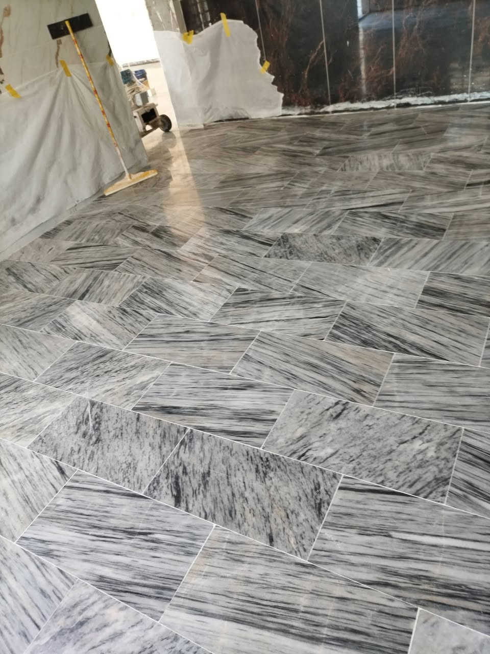 للجلي الموقعي كافت الأرضيات كاشي مرمر كرانيت  جلي صب موقعي***********
