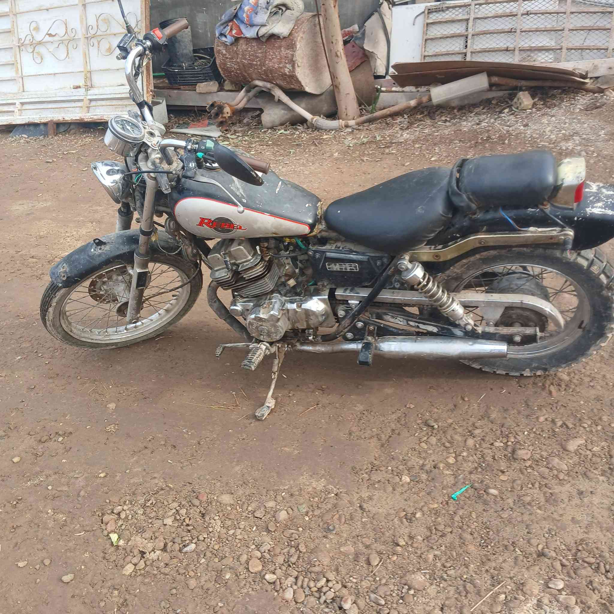 سلام عليكم  موطور لبيع شغال  خير من الله سعر خاص  ***********
