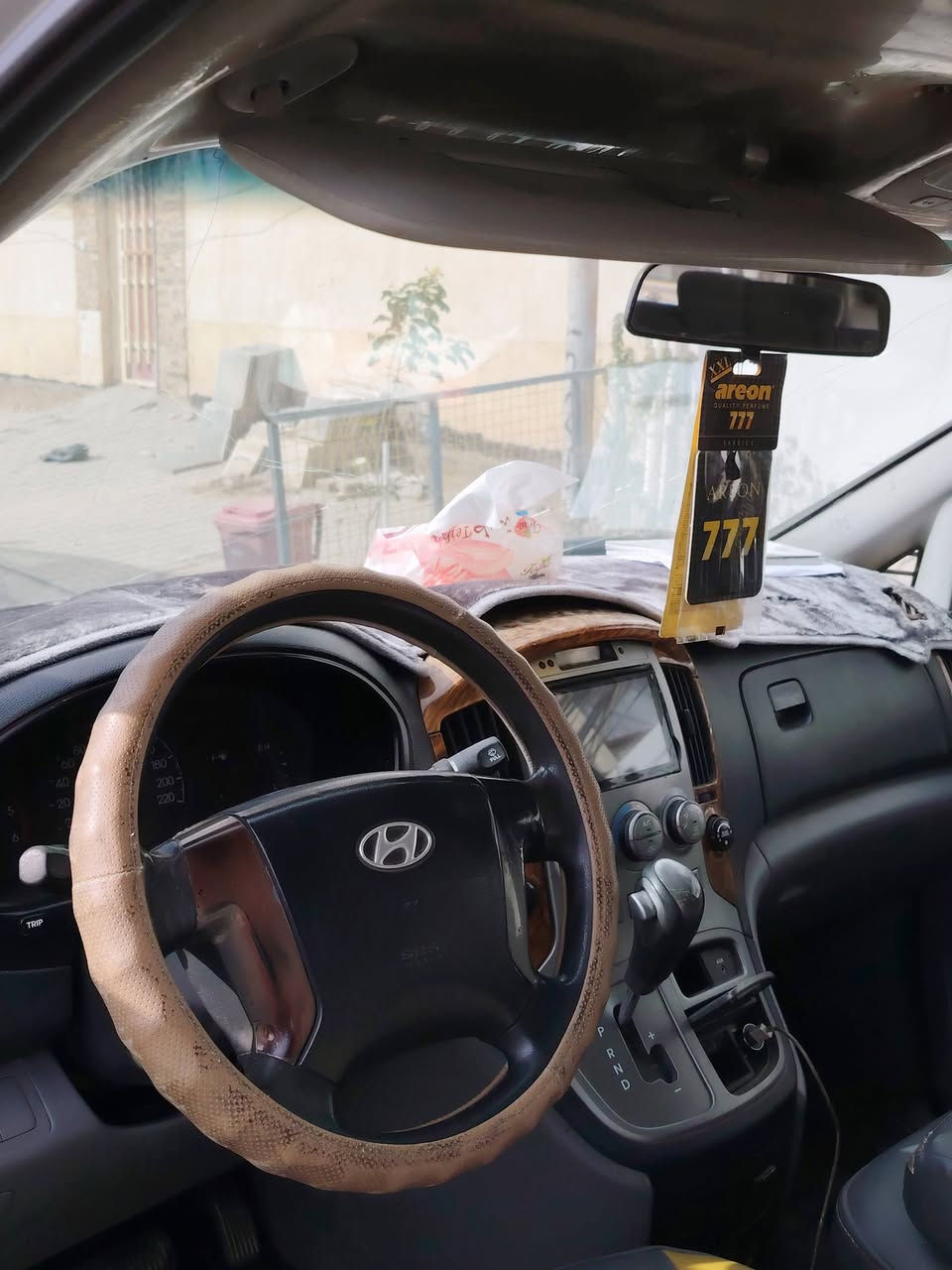 سلام عليكم ستاركس مسكر 2008اصل جديده اوتماتيك  سياره  مكينه جديده تخم تاير رقم نجف انكليزي سياره مكفوله كفاله عامه 135وبيه مجال العنوان النجف قضاء المشخاب ***********
