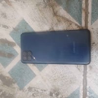 سامسونج M12 • ١٢٨ جيجا • شاشة مفطرة