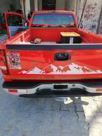 ٢٠٠٤ • ٦ براغي • مكينة مكفولة