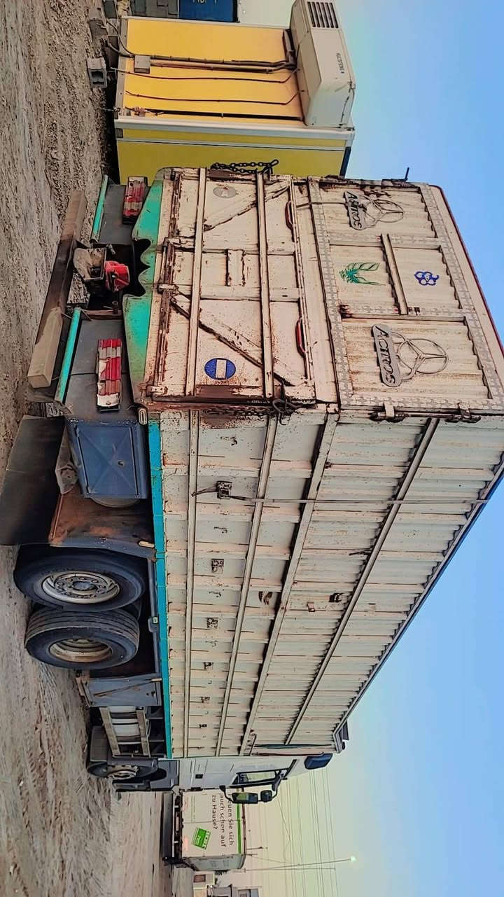 بدي للبيع حدادي 7،35 طول البريص5.80السعر 30 ورقه وبي مجال مكلف بل نشر الرقم***********
