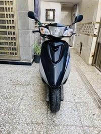 بغبغاء نوزل خطين دراجه جديده صار ٣ شهر من اخذتها من الرمبه دراجه بلادي...