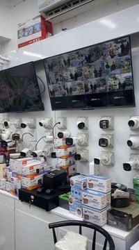 كاميرات مراقبة • تنصيب كاميرات • صيانة كاميرات • تجهيز كاميرات • فني ك...