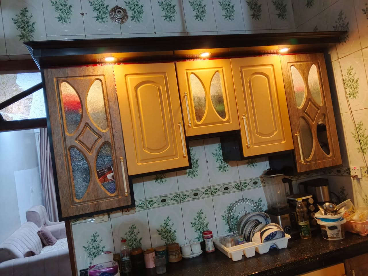 هذا كاونتر قطعتين تفصال كاونتر ارضي وملحق السعر ٥٥٠


**إذا كنت صاحب هذا الإعلان وتريد حذفه لأي سبب، رجاءا أرسل رسالة إلى الدعم الفني**