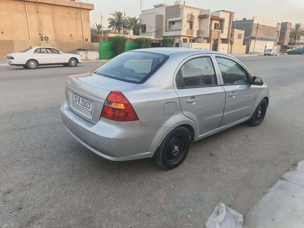 سلام عليكم سياره افيو مديل ٢٠٠٧مكينه كير عادي مكفولات مصبوغه جمالية بدون ضربه سياره خليجي مكينه مسكر ١٦٠٠مكان كربلاء حي صحفين كبل تحويل رقم دوالي سعر٤٣بس تبريد عوزه غاز شرط***********
