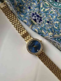 عرض اليوم • ساعات • ٢/٣ قطع