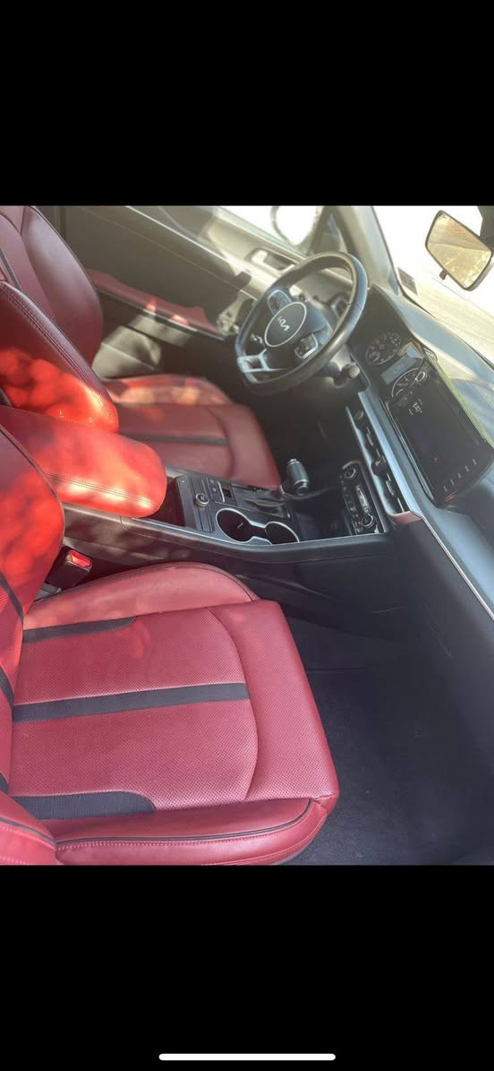 كيا كي 5 موديل 23 جيتي لاين حادث خلفي بسيط ماشية 32 السيارة كلش حلوة احلى من الصور بغداد, العراق


**إذا كنت صاحب هذا الإعلان وتريد حذفه لأي سبب، رجاءا أرسل رسالة إلى الدعم الفني**