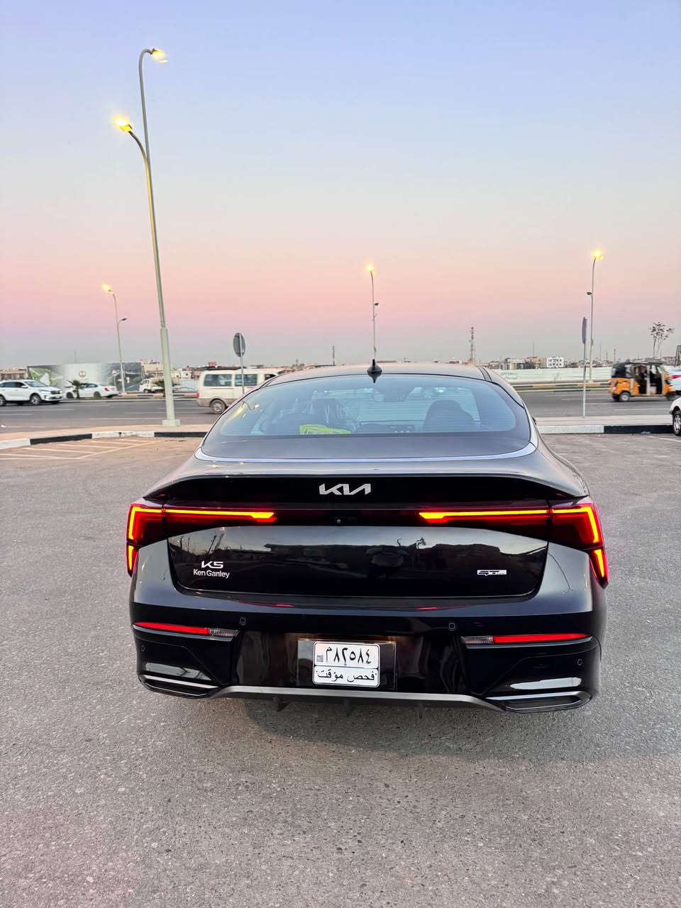 زيرو مديل 2025 K5 

 كيا فايف سيارة جديدة زيرو مكفولة من كلشي ماشيه 300 كيلو فقط حره بسمي بدون رقم فول موصفات GT Line للستفسار : *********** البصرة, العراق
