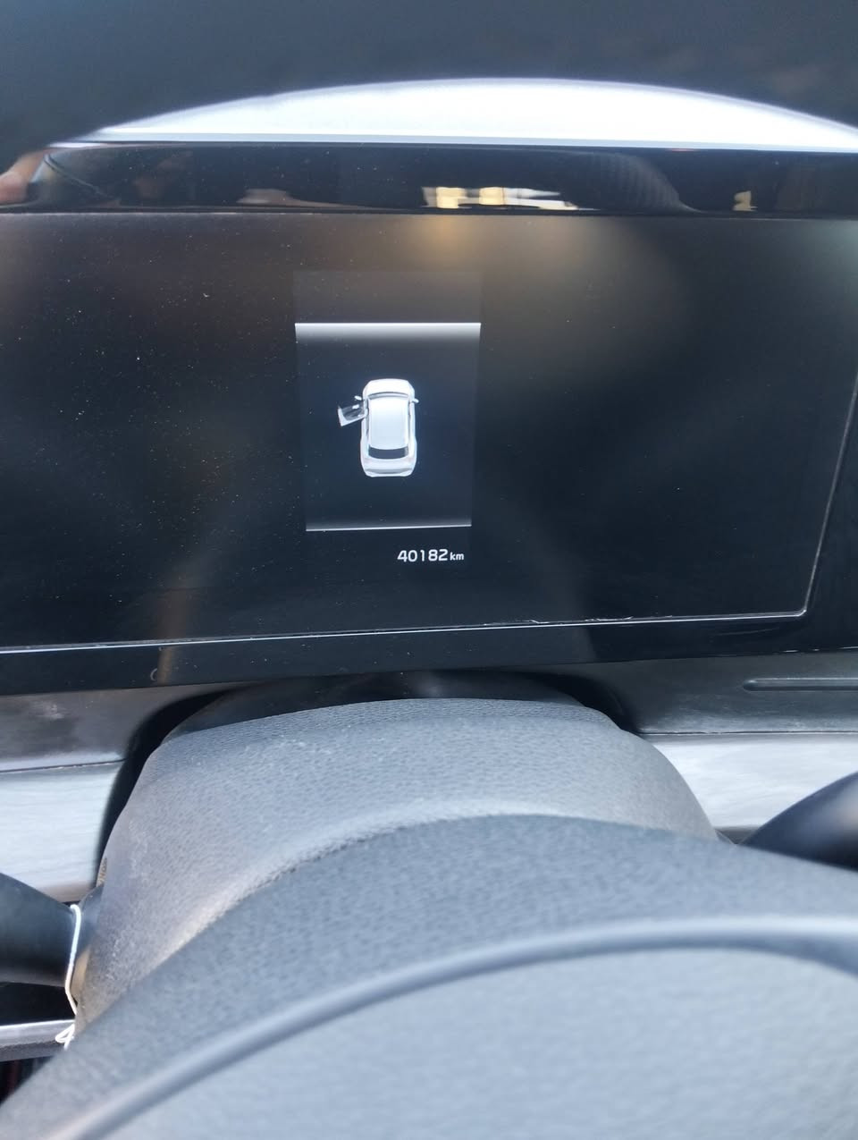 كيا سبورتج 23امريكي السعر 205 S حادث بنيد بدون ايرباك فول عدة الفتحاء   ***********
