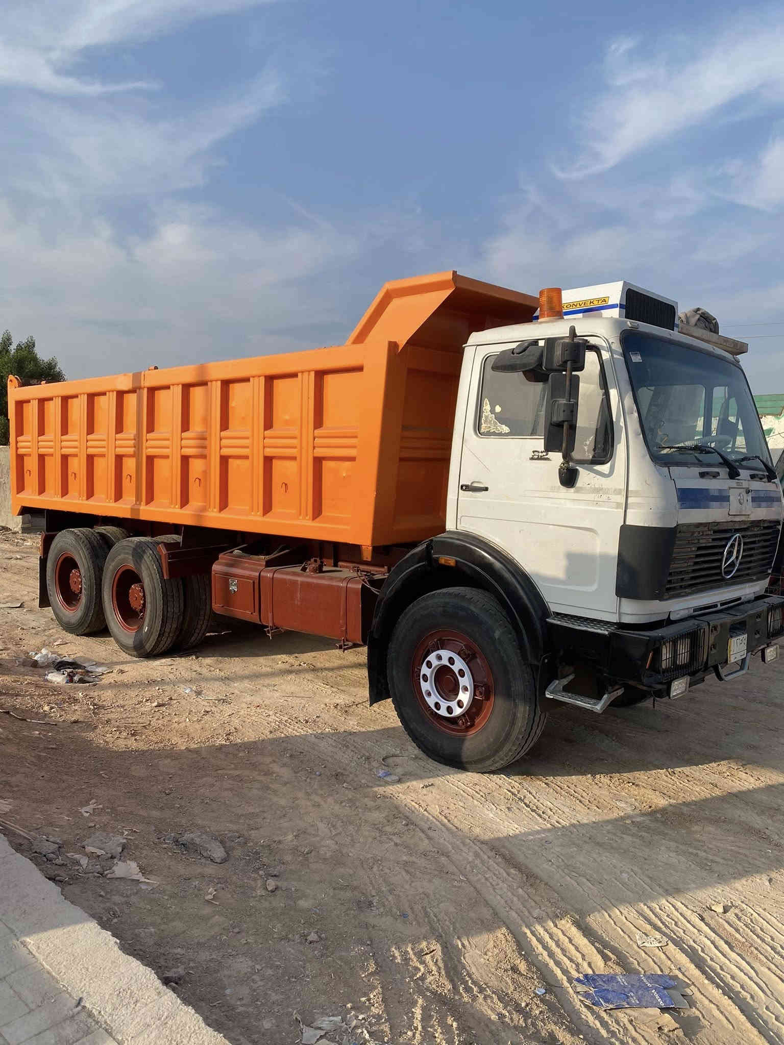 سلام عليكم البي موديل 75 للبيع مكينه 25 كير 130 مجموعه نص جي اف رباط عدل شاصي مكفول سياره جاهزه للعمل مكان سماوه سعر 250 وبيها مجال قليل لشراي رقم ***********
