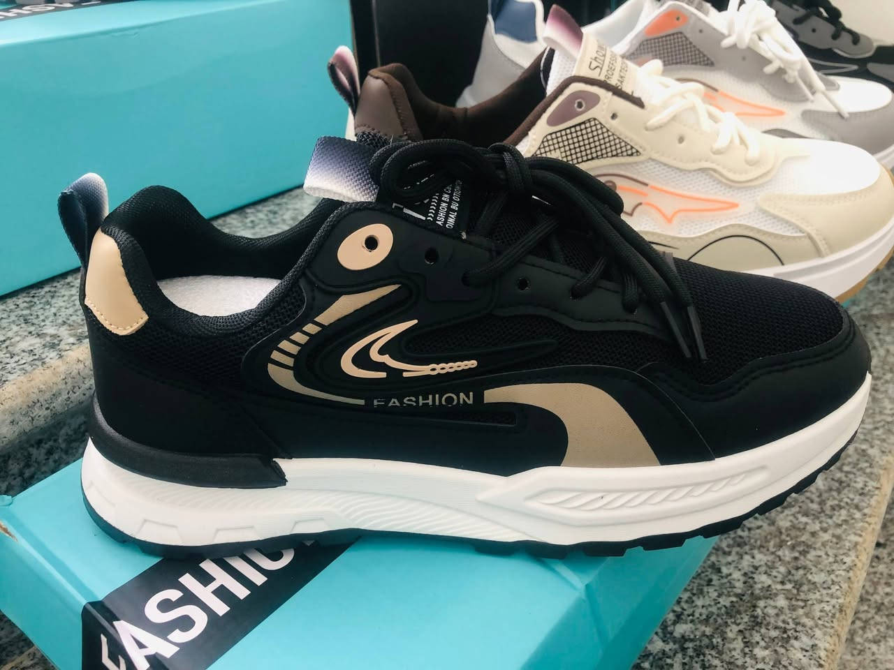 💥💥عرض نار وشرار لو تلحك لو ماتلحك 💥💥

⬅️احذيه رجاليه🏋️ جديد طك الكارتون جديد ماملبوس➡️

السعر تفليش 👌

🙆القطعه ب 10 💫 جميع القياسات 

⬅️الاستفسار الاتصال ..***********🚕🇮🇶➡️

يوجد خدمة توصيل فقط 
المحافظات 5
النجف  3
