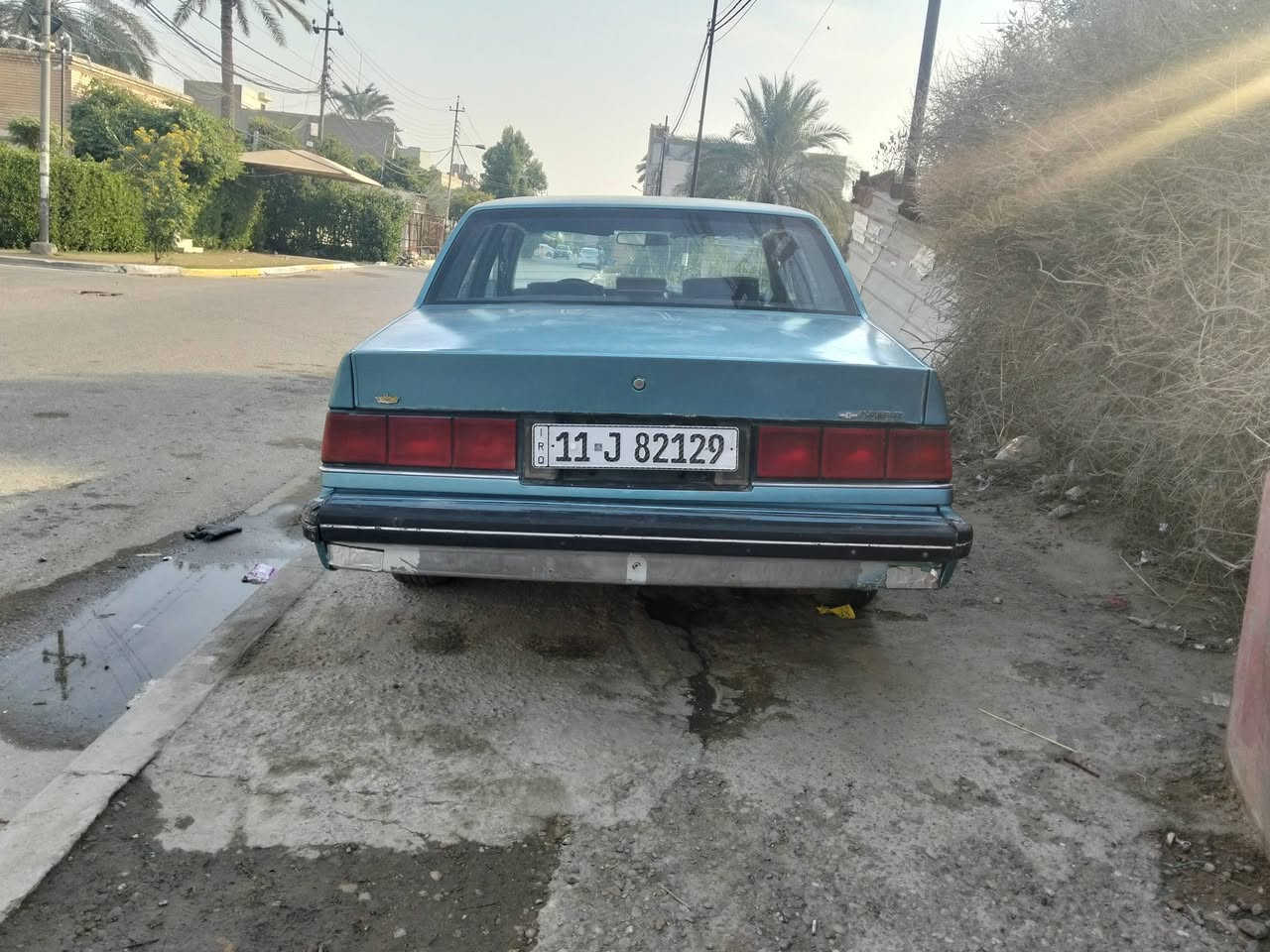 سلام عليكم
سلبرتي للبيع1989

رقم بغداد انكليزي

المكينه جديده لومينه3100

الكير كايم

الضفيره جديده

السعر30 وبيه مجال

***********
